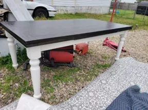 Expandable Dining Room Table 