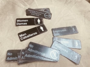 12 Bathroom Signs