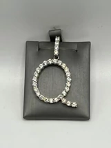 Silver "Q" Pendant 
