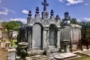 New Orleans Daytime Cemetery Tour