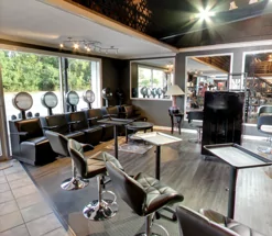 Attractions Salon-Brian Fontenot