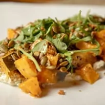 Plates Restaurant & Bar